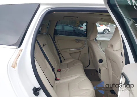 2012 Volvo Xc60 T6/T6 Platinum/T6 Premier Plus/T6 R-Design/T6 R-Design Platinum/T6 R-Design Premier Plus из США, поврежденный, VIN YV4902DZ6C2301387